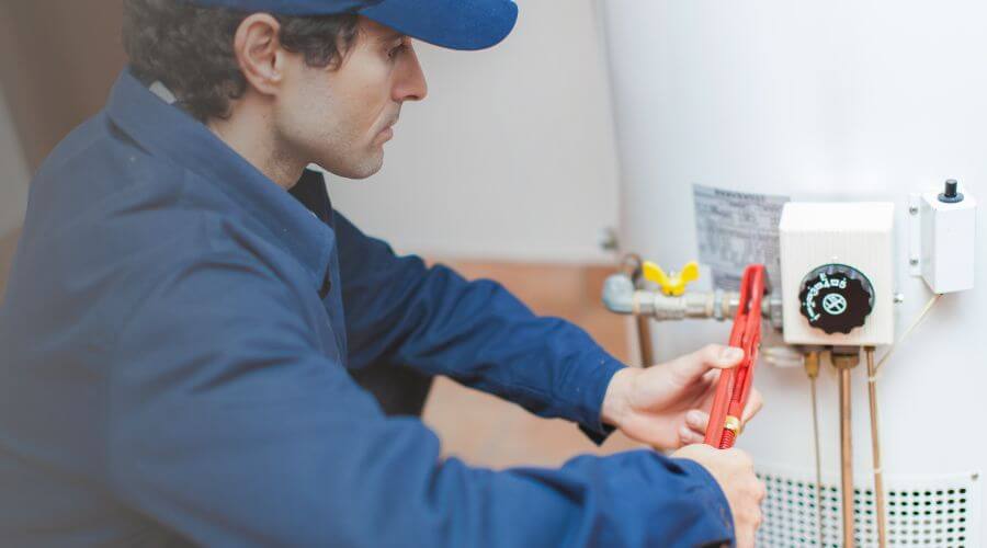 Professional Tankless Water Heater Installation in Wallingford, IA